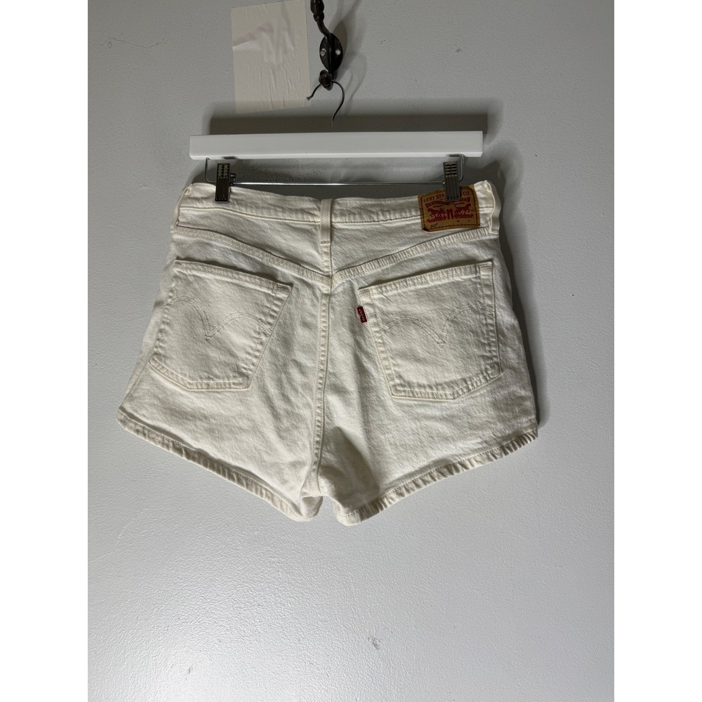 Levi's 501 off white jean shorts size 31 - Picture 2 of 4